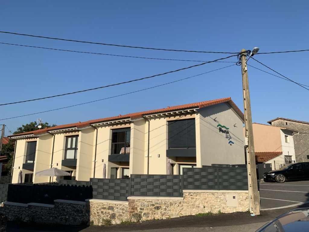 Adosadoduplex Marea Baja 3 Zona Playa Ideal Familias Parejas Y Amigos Llanes Luaran gambar