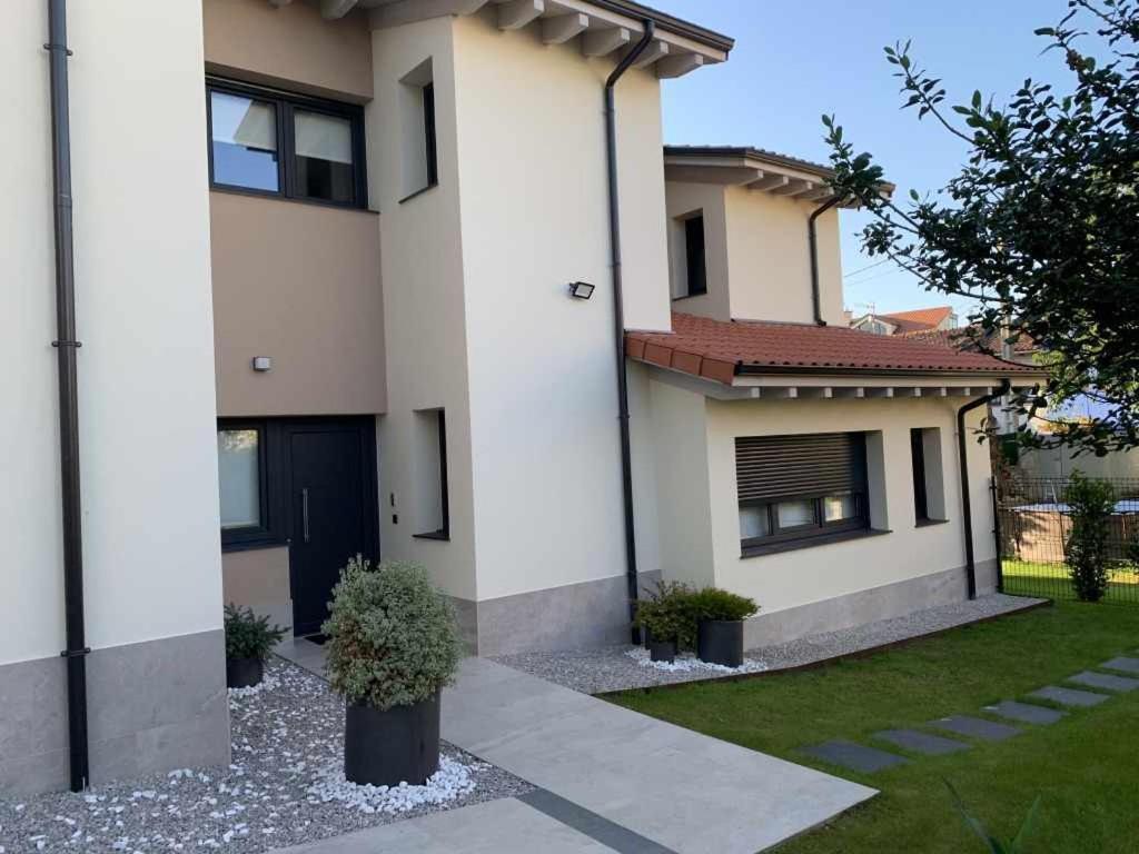Adosadoduplex Marea Baja 3 Zona Playa Ideal Familias Parejas Y Amigos Llanes Luaran gambar