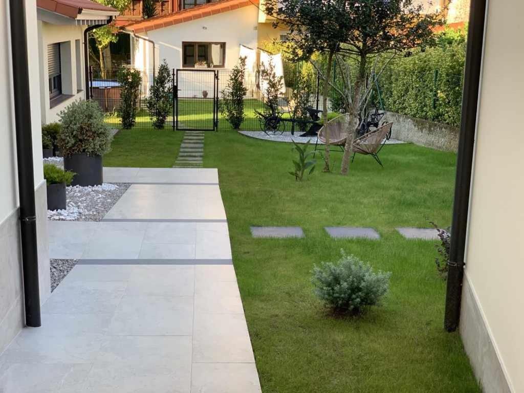 Adosadoduplex Marea Baja 3 Zona Playa Ideal Familias Parejas Y Amigos Llanes Luaran gambar